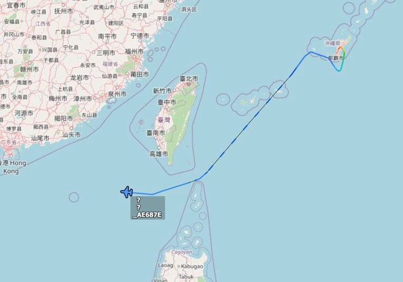 圖／國防部證實偵獲中共SU-30、殲10等多型機，多架次進入我西南空域應變區活動；「二七部隊，軍事雜談」臉書也po出美軍P-8A反潛機上午從沖繩起飛，經巴士海峽往南海航行。取自「二七部隊，軍事雜談」臉書