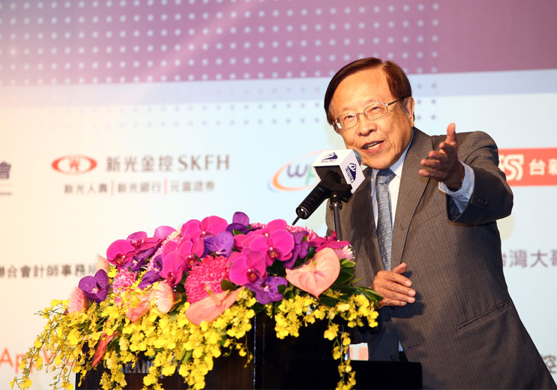 遠見.天下文化事業群創辦人暨董事長高希均。