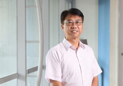 逢甲校長李秉乾：研究所非大學延伸，創造帶得走的新能力