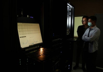 想像兩年後的世界