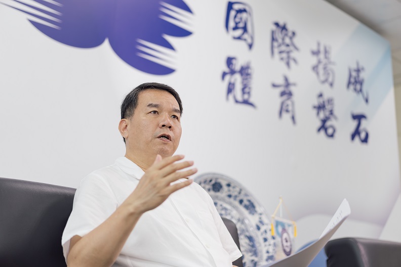 休閒產業經營學系碩士班兼具理論與實務並重的課程。