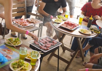 中秋節就是要烤肉！八成民眾有BBQ習慣，這３類食材最受歡迎