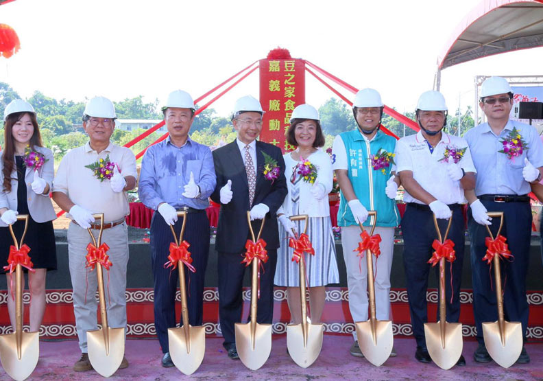 為加強人口吸引力,許多縣市都以刺激經濟為主要手段。(圖片取自翁章梁臉書)