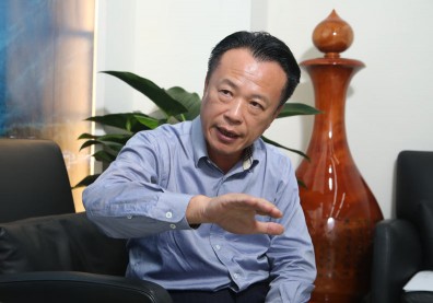 全台最「老」的嘉義縣，縣長翁章梁如何逆轉宿命？