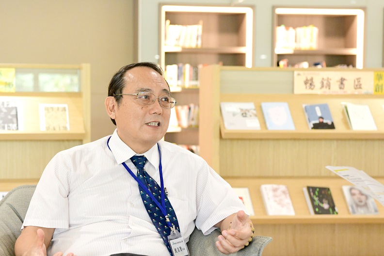 國立屏東科技大學戴昌賢校長。