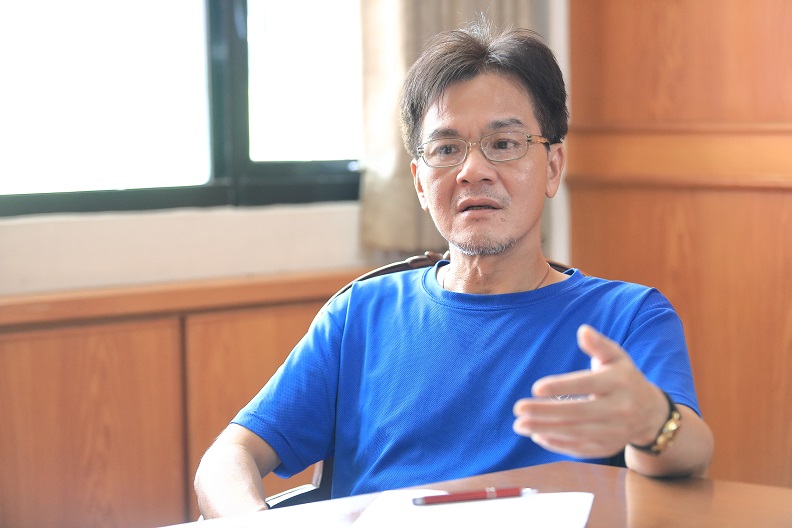 屏科大動物科學與畜產系教授沈朋志。