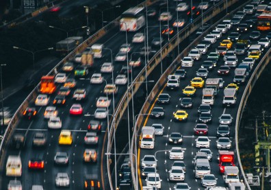 春運時間好漫長？面對過年返鄉車潮，心理師 5 招讓旅途輕鬆又安心