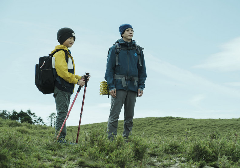 小童星白潤音演技也令人印象深刻