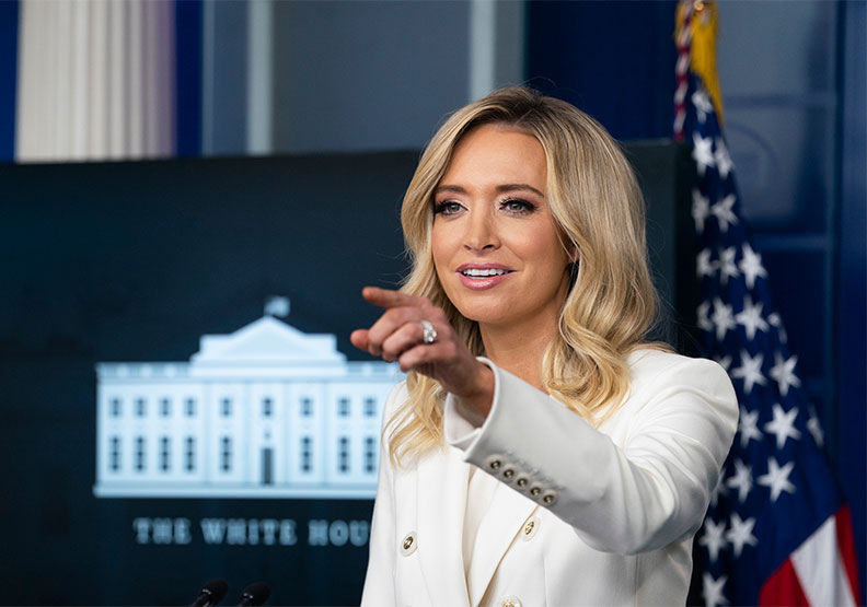 美國白宮發言人麥肯內尼(Kayleigh McEnany)。Flickr by The White House