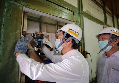 刷油漆、裝鋁窗！副總統賴清德找到新工作？