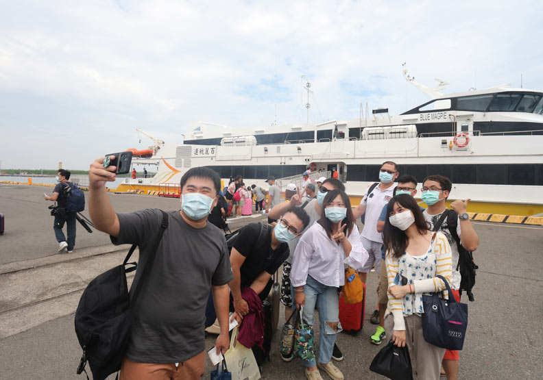 觀光局去年砸50億救國旅，如今三項指標卻負成長？