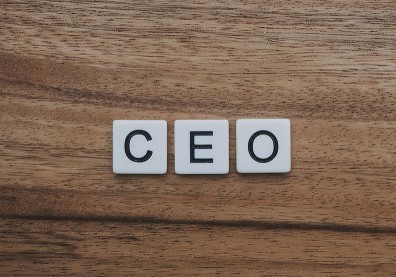 HBR評比台灣CEO 100強：洪水樹奪冠！徐旭東、陳泰銘、羅智先抱雙獎！