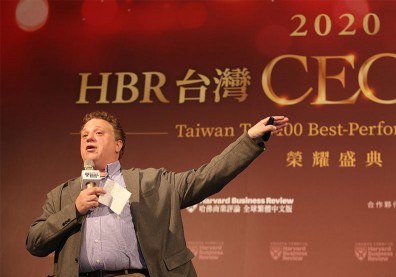 疫情驅動三大改變！微軟總監：數位策略是企業存活之道