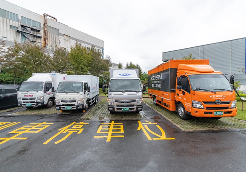 桃園組「低碳物流車隊聯盟」，幫市區減少烏賊車