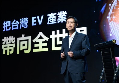 鴻海董座劉揚偉揭密：為何要打造「鴻海科技日」大戲？