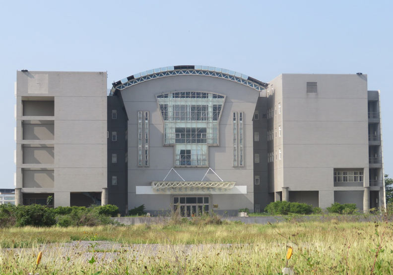 不飛蚊子 改飛無人機 台體嘉義分校可望活化成無人機研發園區 城市學