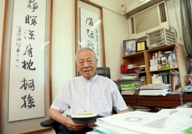 葉萬安：台灣四年內若無戰爭，人均GDP 3萬美元可達標