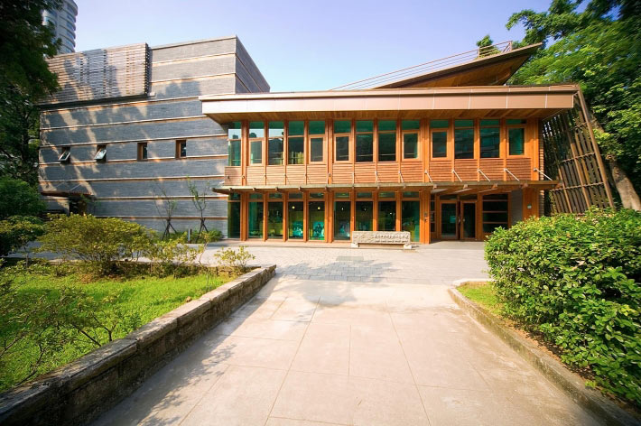 北投圖書館是台灣首座綠建築圖書館。來源:台北市立圖書館北投分館粉絲專頁
