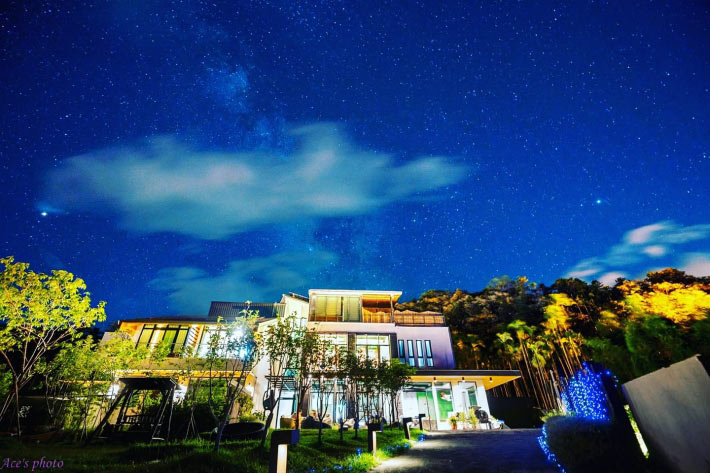 位於南投的日月潭生態民宿「散步的雲」,獲得低碳建築聯盟鑽石級肯定。來源:散步的雲-日月潭生態民宿 Roaming Cloud sun moon lake B&B粉絲專頁