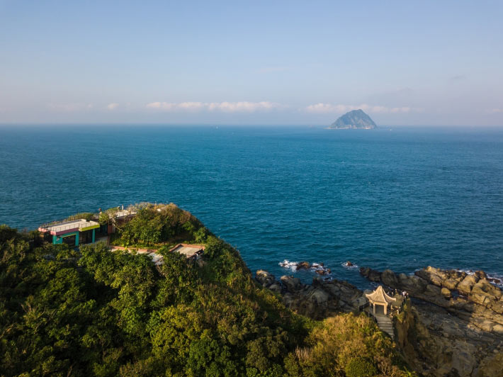 位於基隆的和平島,自 2017 年開始推動為期 10 年的永續轉型計畫。來源:和平島公園粉絲專頁