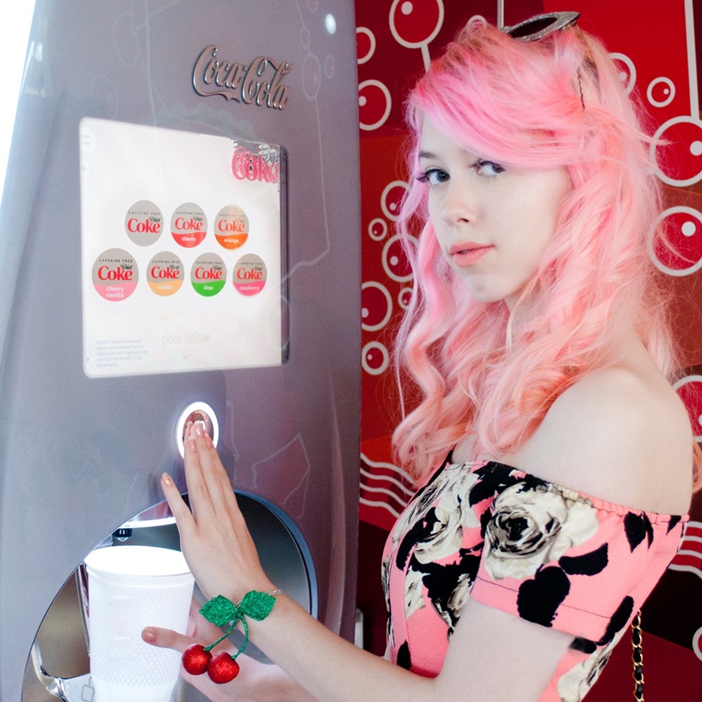 取自Coca-Cola Freestyle。