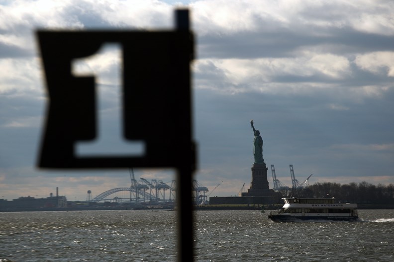 川普多項政策皆為吸引產業回流及投資而來。