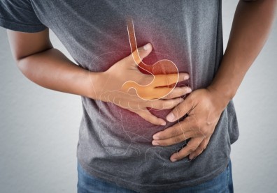 胃潰瘍發作還是胃食道逆流？中醫師最全解析：飲食+按摩穴位雙管齊下