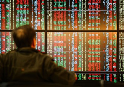 台股大怒神！爆7675億新天量，寫下10大超狂紀錄！