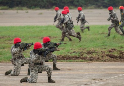 立院通過、國防部長核定！軍退轉任公職者12月起恢復領18%優存