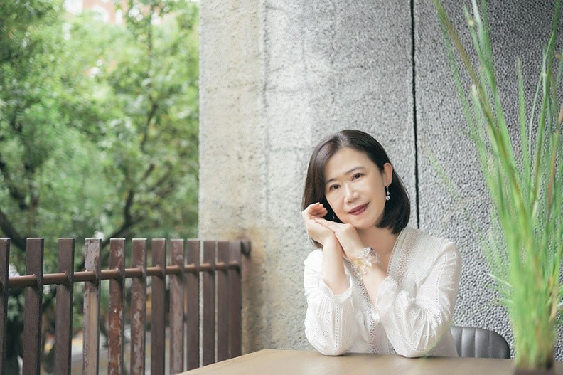 彭樹君認為,把自己各方面打理好,就無需擔心老後到來。(影巷26號攝)