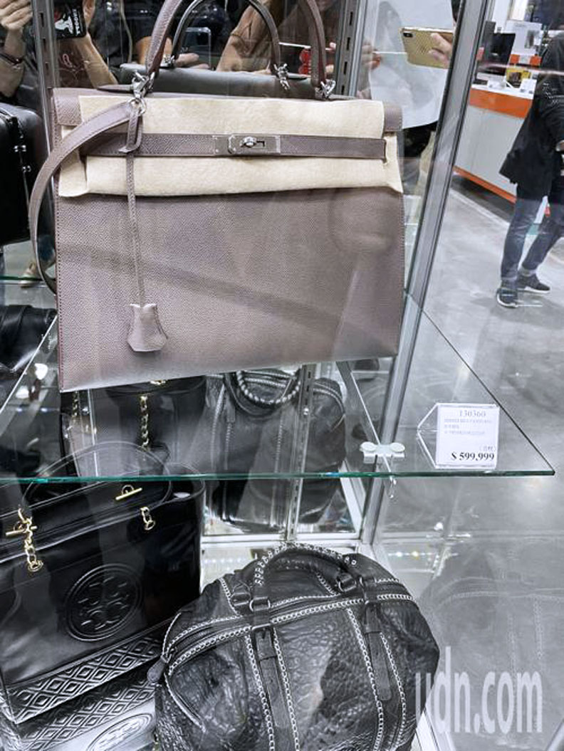 售價53萬9999元的Hermès愛馬仕凱莉包。聯合新聞網提供
