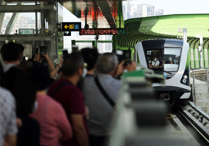軸心斷裂、試營運喊卡！這三個原因，讓中捷通車命運多舛