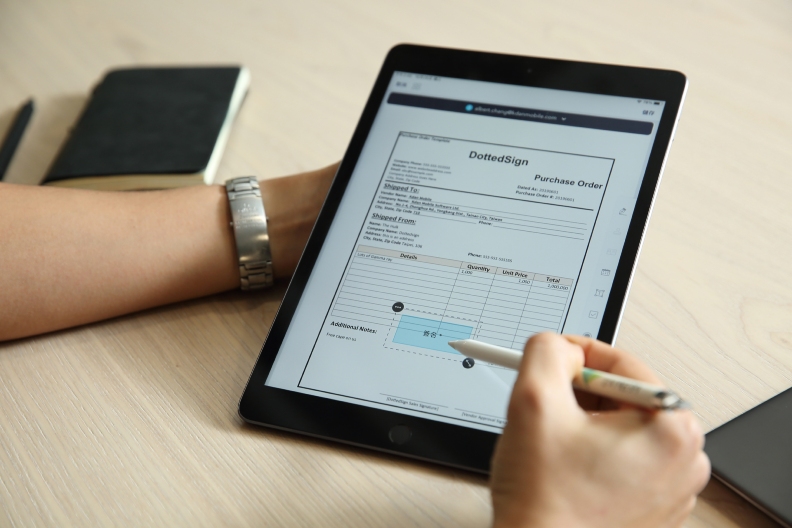 凱鈿電子簽名產品—點點簽(DottedSign),實現無紙化簽署。
