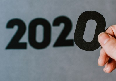 「空前」的2020年如何用一字代表？牛津字典：太混亂，選不出來