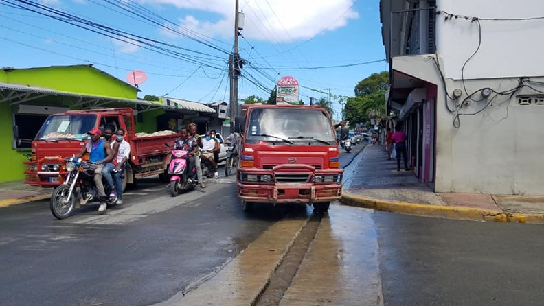 走出去感受各國人生百態,才能突破自己的思考侷限。(圖片來源:作者提供)