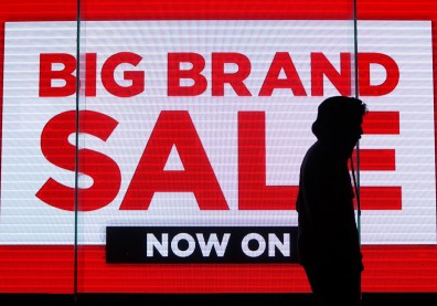 沒了瘋狂人潮的美國購物季，「網購星期一」將首次打敗「黑色星期五」？