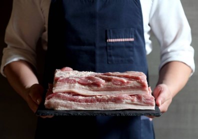 他們這樣養出正港台灣豬，讓你放心買、安心吃！