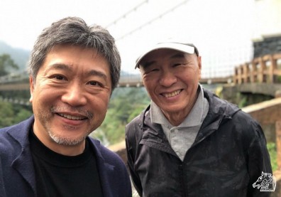 連是枝裕和都成了小粉絲！和侯孝賢同遊《悲情城市》拍攝地九份：像夢一般的旅行