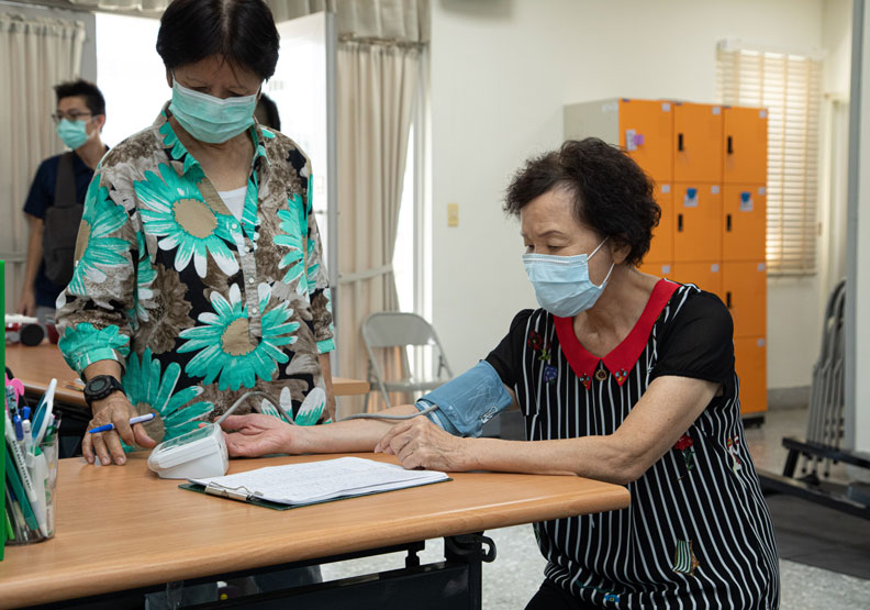 不老健身房的對象以65歲以上、特殊個案為主。