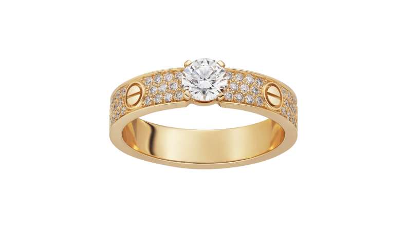 風格鮮明優雅的LOVE單鑽戒指,玫瑰金戒台鋪鑲圓形明亮式切割鑽石,俐落細緻,優雅不羈。