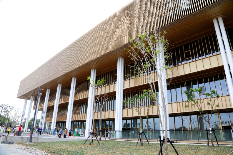 台南又多一項重大文化建設指標，市立圖書館新總館將於2021年元月開館。