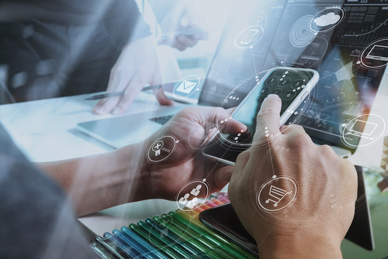 智慧生活就是應用新興數位科技，協助企業創造高效能商業運作環境。