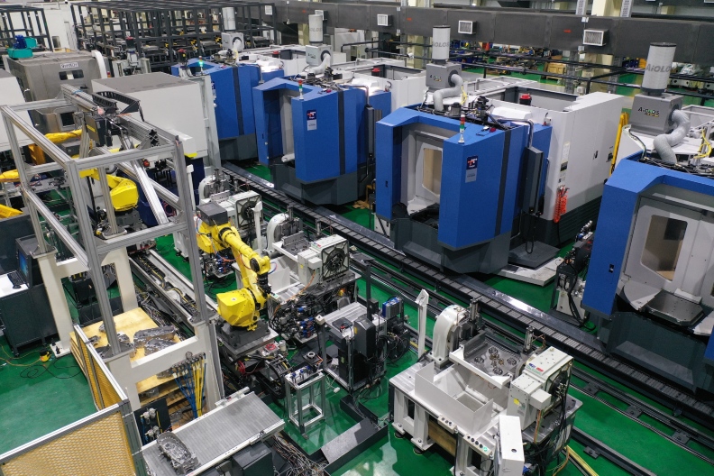 因應工業局「智慧機械領航計畫」專案,東台與光陽機車共同合作,將數位轉型的成果實際運用於光陽的產線上。