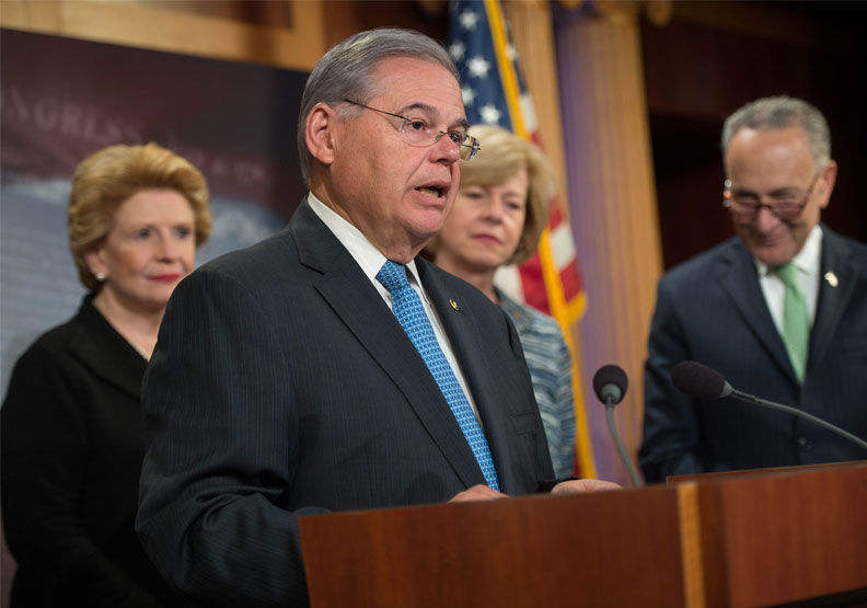 參議院外交委員會的民主黨籍首席議員梅南德茲（Robert Menendez）。Flickr by Senate Democrats
