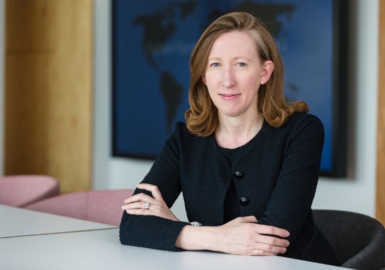 臉書副總裁兼法務長的紐斯特德（Jennifer Newstead）。取自臉書官網。