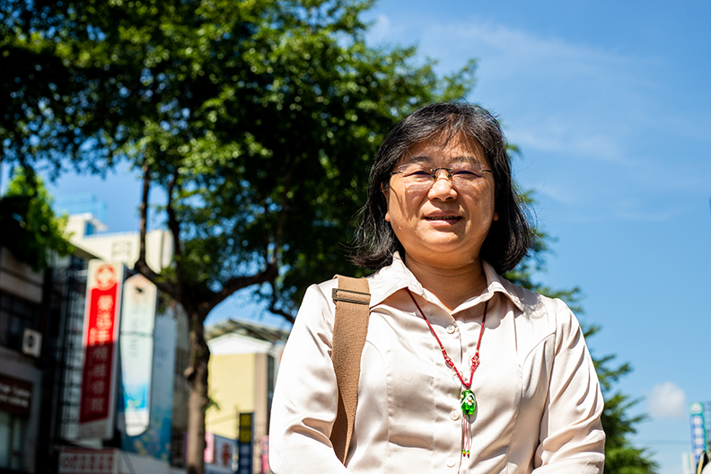 屏東科技大學森林系教授陳美惠 (風型人/流動創生),長期在南台灣推動生態旅遊與 林下經濟的實踐,帶領不同類型學生思考新方法,不僅落實自然保育並為地方找到具有適地性的 運作模式,打造產業經濟。