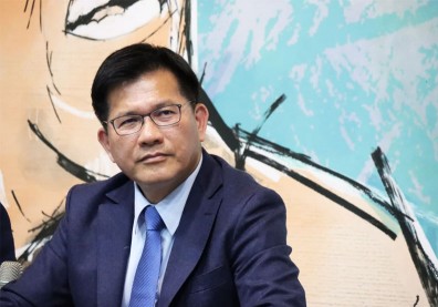 疫情打擊航空業超乎預期！林佳龍：紓困500億後再追加250億
