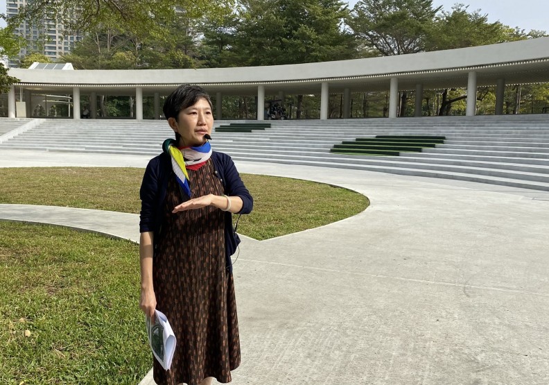 高雄市立美術館館長李玉玲,近幾年致力於改造美術館的園區空間。