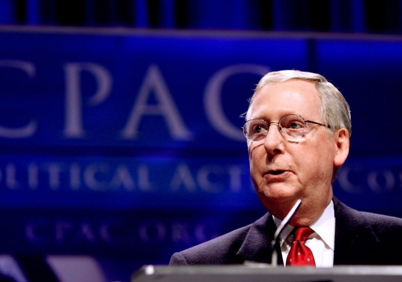 圖／參議院多數黨領袖麥康諾（Mitch McConnell）。取自Gage Skidmore on flickr。 