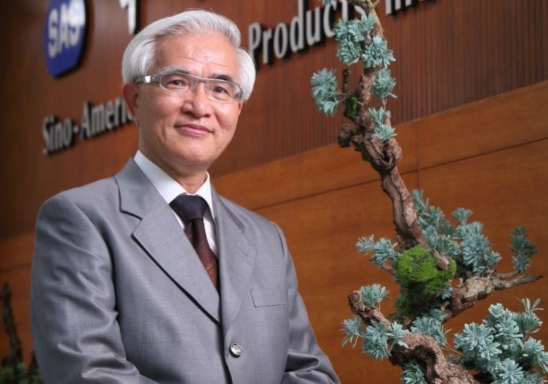 外傳前中美晶董事長盧明光接任董座。取自交大官網。